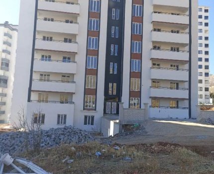 KIZILOBA MAH. ESKİ CEZAEVİ CİVARINDA SIFIR 3+1 DAİRELER