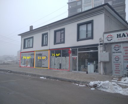 YUNUS EMRE MAH. 79+61+71=211 M² 3 AYRI DUKKAN