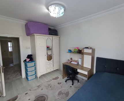 Yunus Emrede Site İçerisinde 3+1 Daire