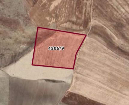 BUYUK YAPALAK MAH. TEK TAPU 43 DÖNUM TARLA